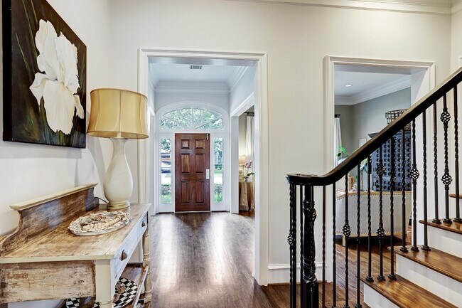Photo - 11328 Surrey Oaks Ln