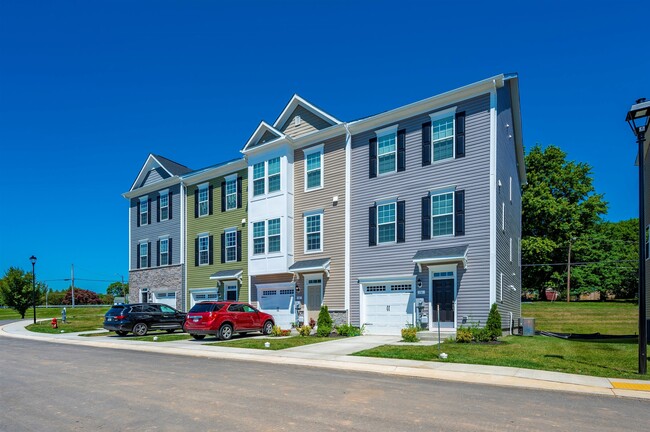 Photo - 23 Chester Ct