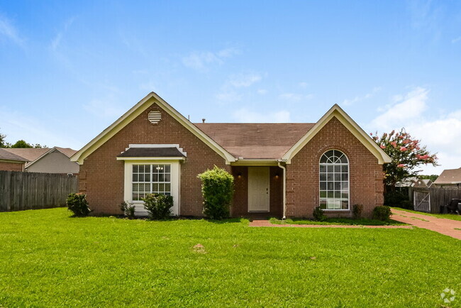 Building Photo - 200 Village Dr Rental