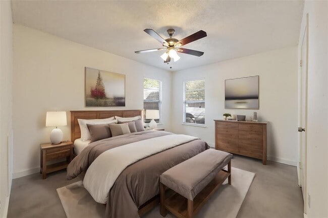 Photo - 5612 William Holland Ave