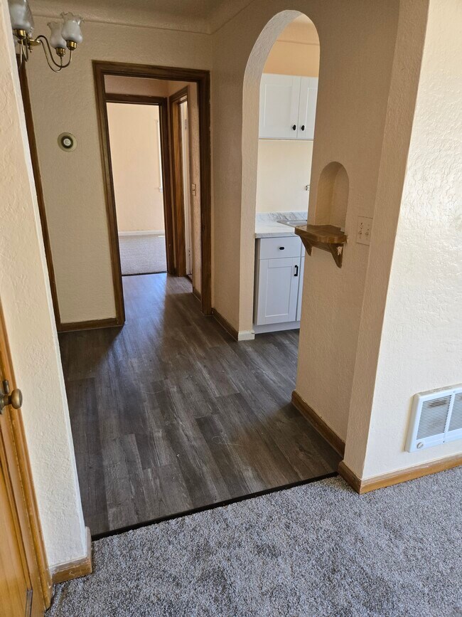 945 E Lander St Unit 3