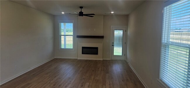 Photo - 3630 Tranquility St