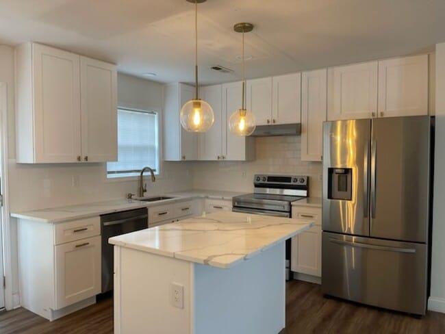 Photo - Location!!!!