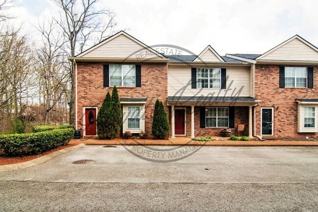 Two Bedroom Townhouse in Meadows of Fairvi... - Two Bedroom Townhouse in Meadows of Fairvi...