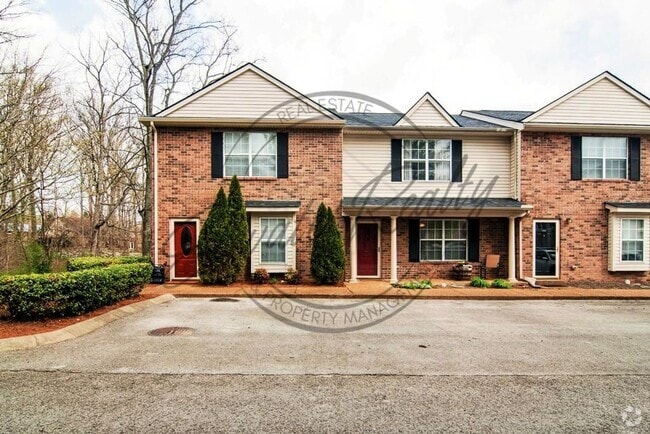 Building Photo - Two Bedroom Townhouse in Meadows of Fairvi...