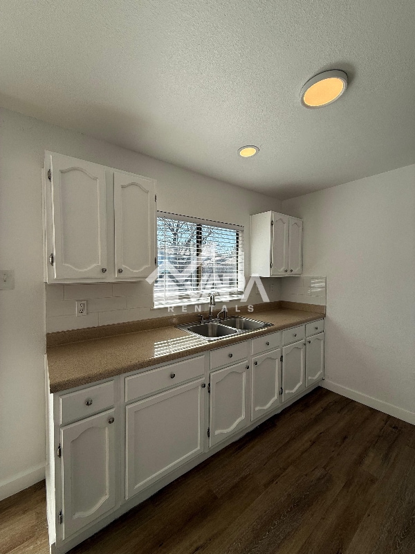 Photo - 4820 Michael Collins Dr