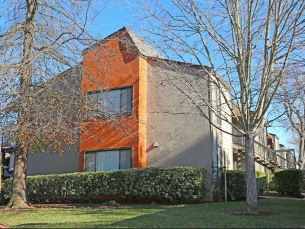 Riverside Villas