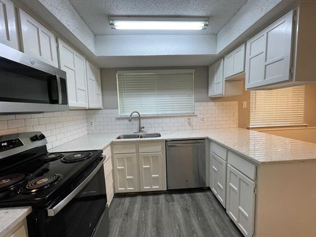 Photo - 2304 Norwich Ct