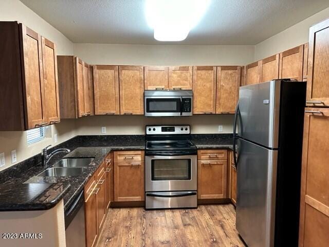 Building Photo - 1295 N Ash St Unit 1015