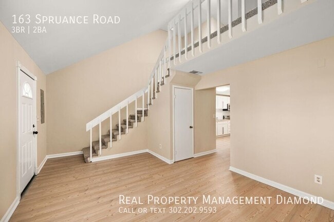 Photo - 163 Spruance Rd