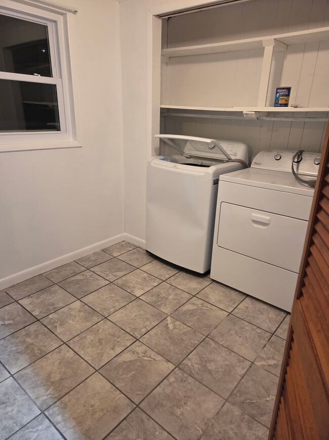 Photo - Home in Marion