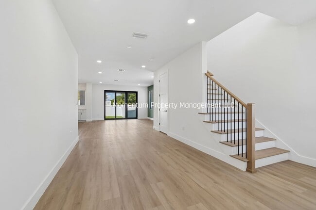 Photo - 6401 S Richard Ave