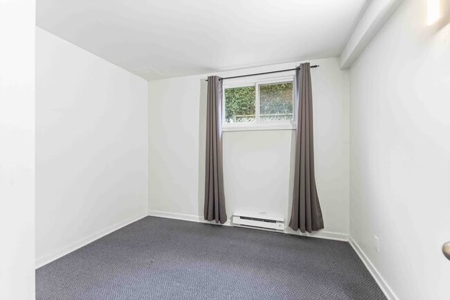 Photo - 1318 St. Jean St