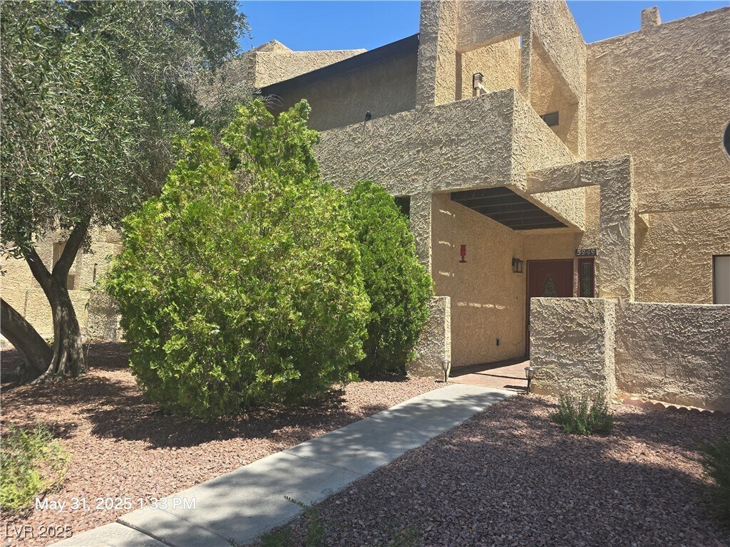 Photo - 3949 S Torrey Pines Dr Townhome