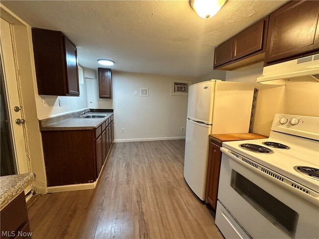 Photo - 106 Columbus Way Unit 1