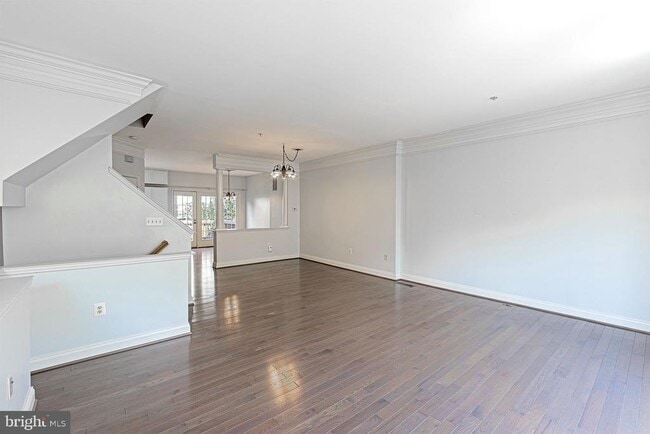 Building Photo - 107 Colville Dr