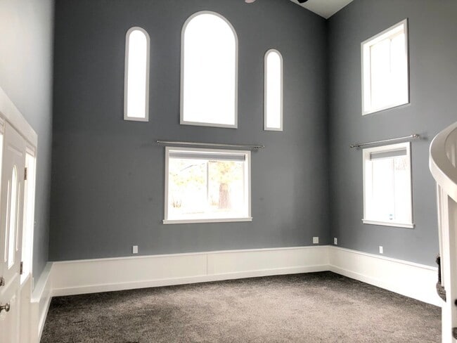 Photo - 2225 Fillmore Ave