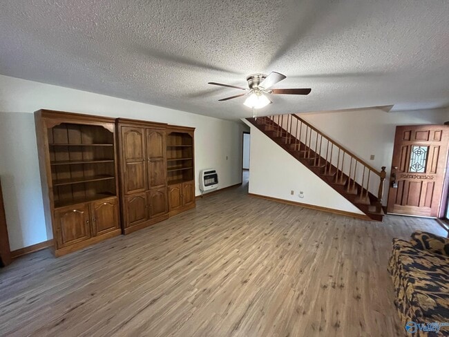 Photo - 2122 Indian Hills Rd SE