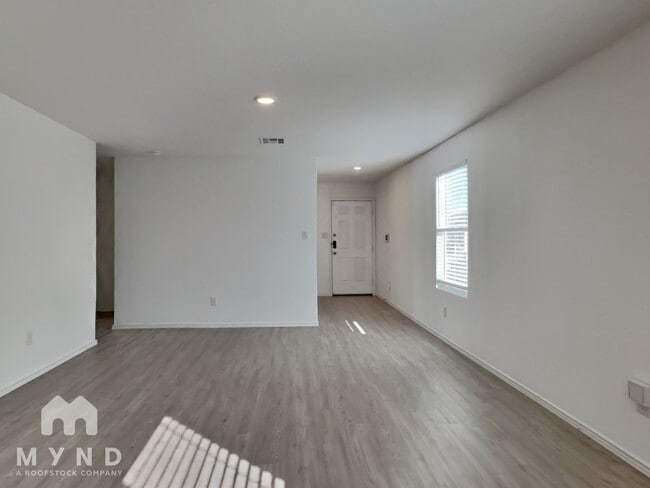 Photo - 14123 Chemtou Trl