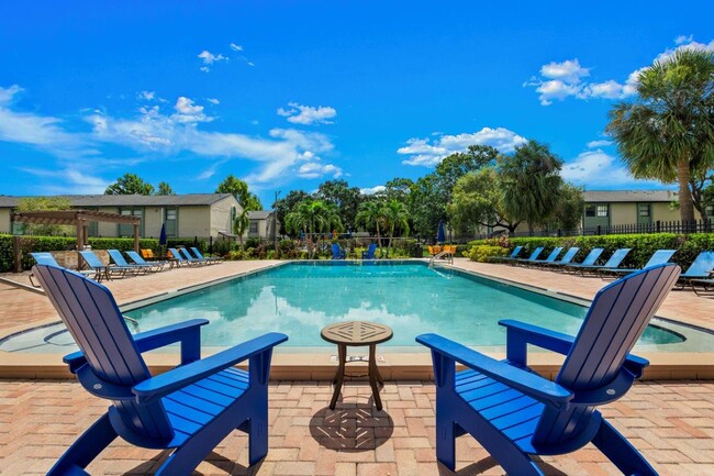 Photo - Oasis at Bayside Apartamentos