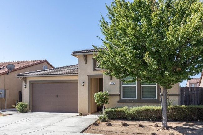 3720 Griffith Ave