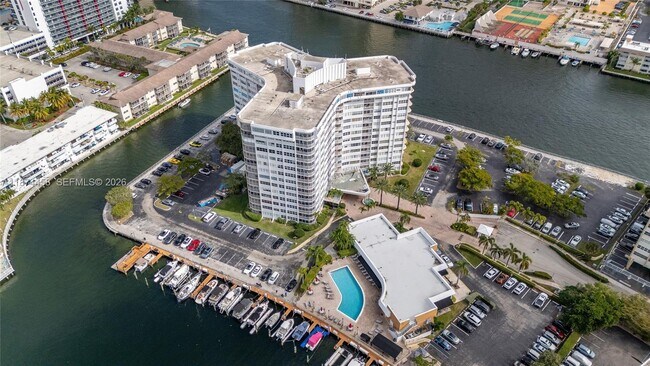 Photo - 100 Golden Isles Dr Unit 104