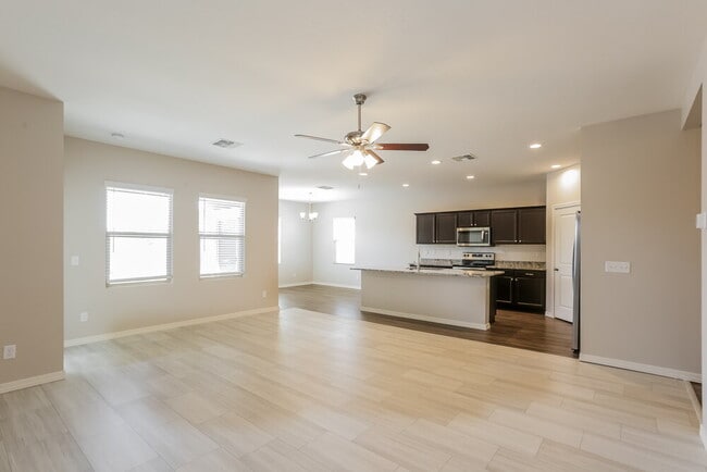 Photo - 37317 W Bello Ln