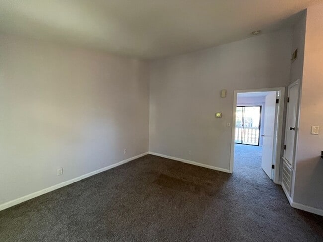 Photo - 2548 Flint Dr Unit 1