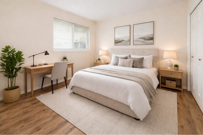 Photo - 1636 SE Virginia Rd