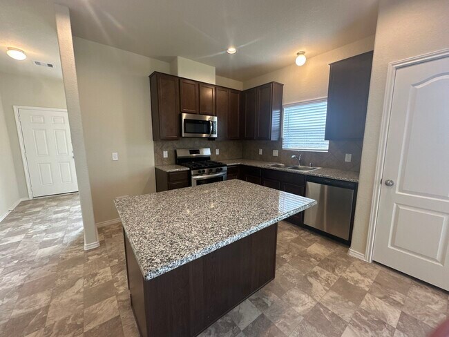 Photo - 3419 Golden Amber Ct