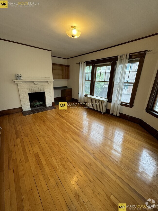 Building Photo - 1 Story St Unit 36 Rental