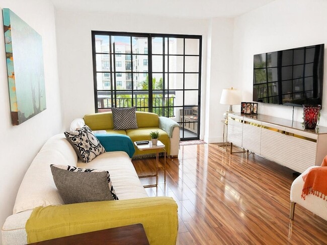 Photo - 233 S Federal Hwy Unidad 505