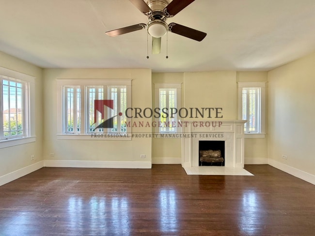 Photo - Tour Today! Charming 2 bedroom, 1 Bathroom!