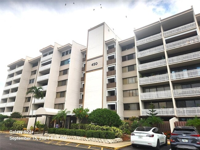 Photo - 450 Treasure Island Causeway Unidad 404