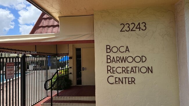 Photo - 23305 Barwood Ln N Unit 207