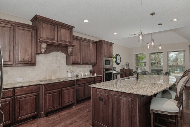 Photo - 18 Shallowford Pl
