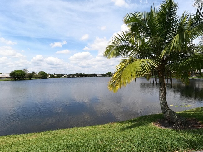 Photo - 16363 Water Way