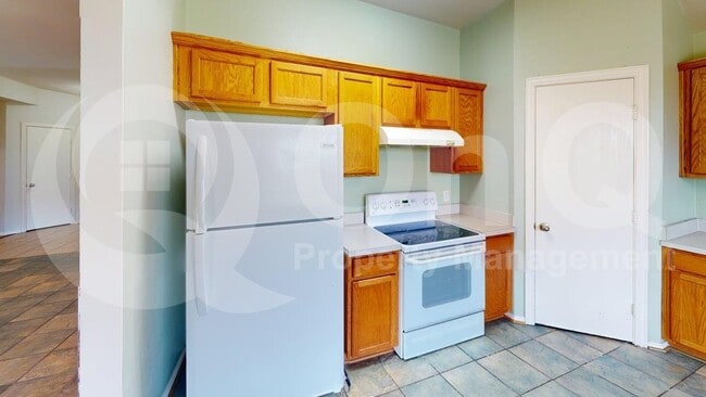 Photo - 114 Rio Grande Dr