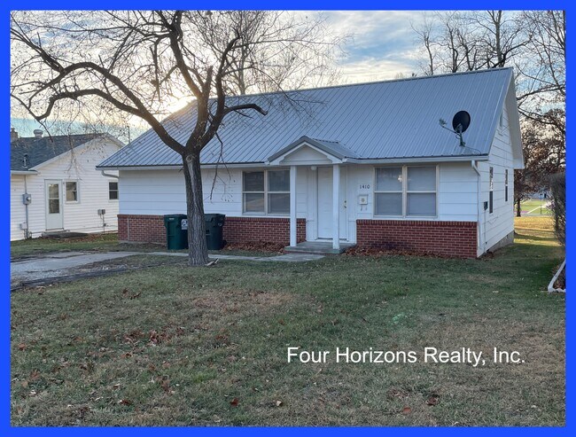 Photo - 1410 S Davis St House