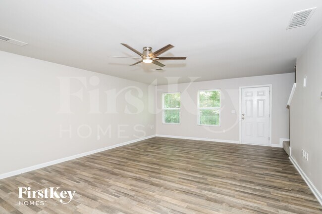 2550 Wood Bend Ln