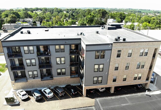 Hoff Mall and Hoff Apartments