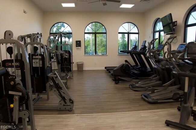 Photo - 6867 Pentland Way Unidad 52