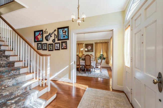 Photo - 228 Amelia St