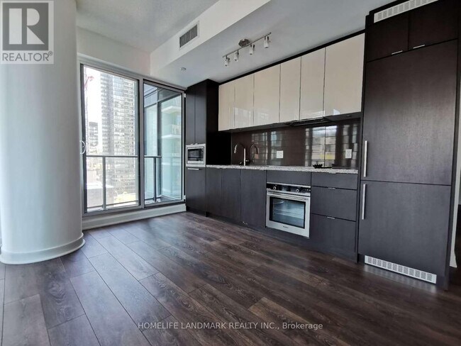 Photo - 125 Blue Jays Way Unit 1102