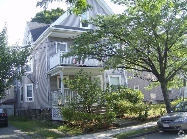 Building Photo - 47 Eliot St Unit 3 Rental