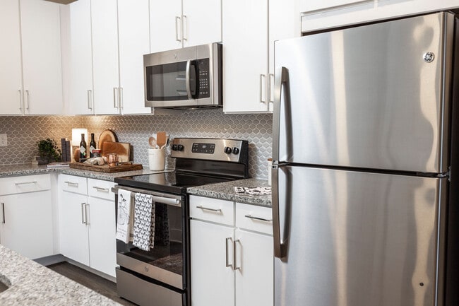 Building Photo - Parc at Wesley Chapel Rental