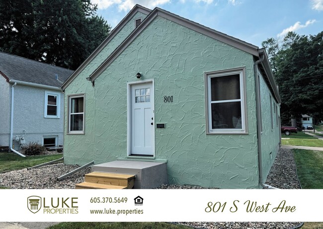 Building Photo - 801 S West Ave Rental