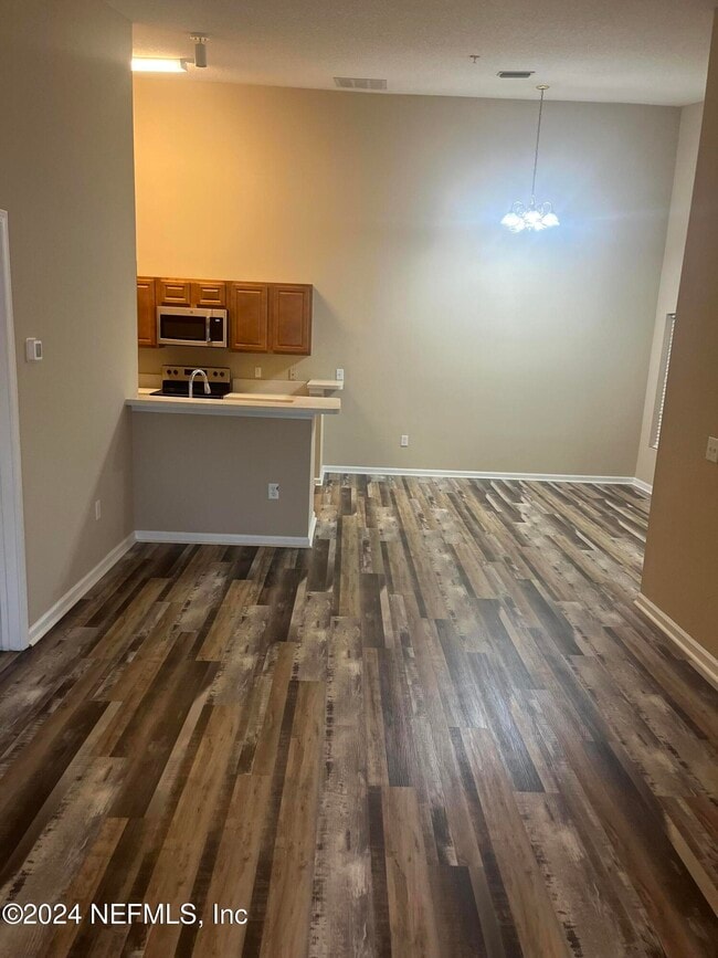 Photo - 6069 Maggies Cir Unidad 112