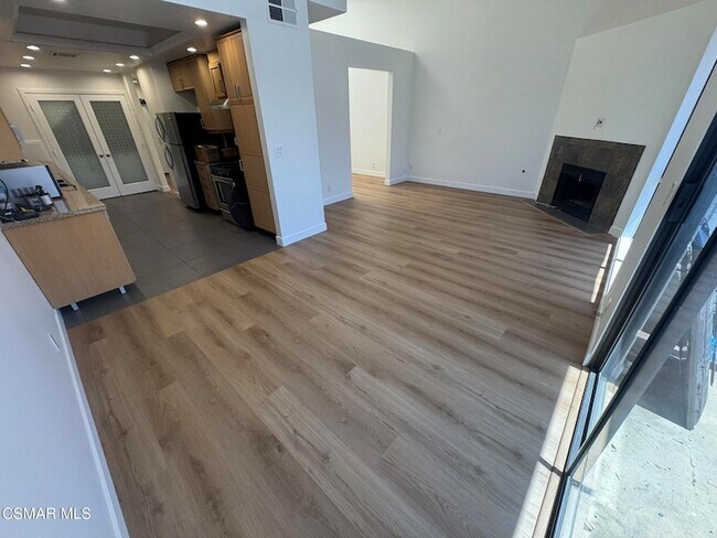Photo - 13331 Moorpark St Unidad 336