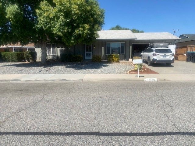 Photo - 27630 Sandtrap Dr